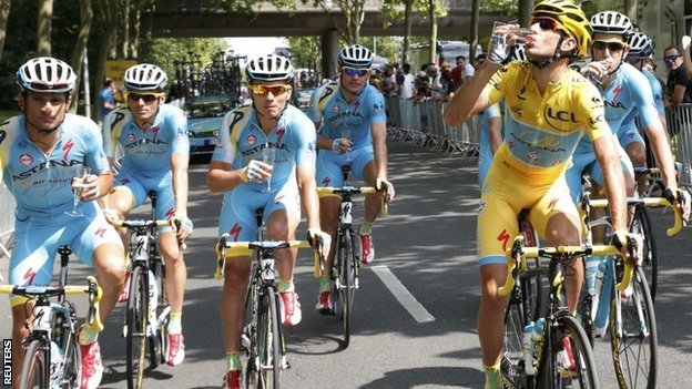 Tour de France : S21 : Vincenzo Nibali completes race victory