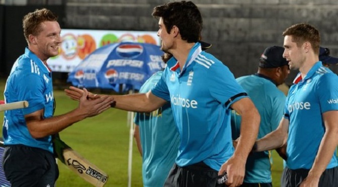 Cricket: Sri Lanka v England: 3rd ODI Joe Root and Jos Buttler carry tourists home