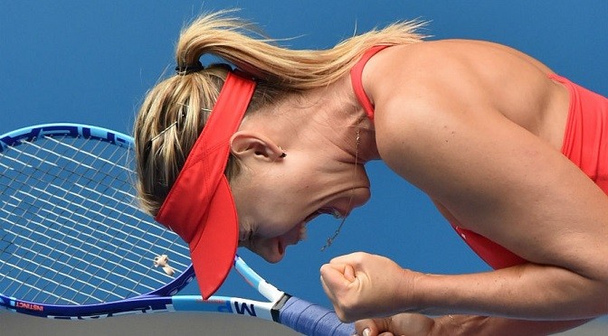 Australian Open: Maria Sharapova beats Eugenie Bouchard